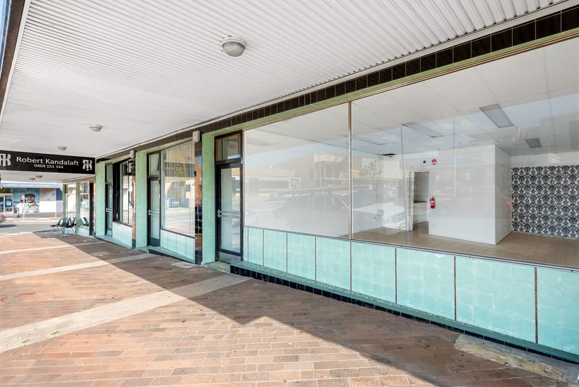 Click to view all images Shop 4/177-181 Princes Highway Corrimal NSW 2518 - Image 1
