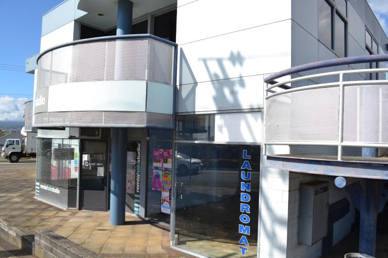 Click to view all images Shop 4/401, 403-405 West Tamar Highway Riverside TAS 7250 - Image 1