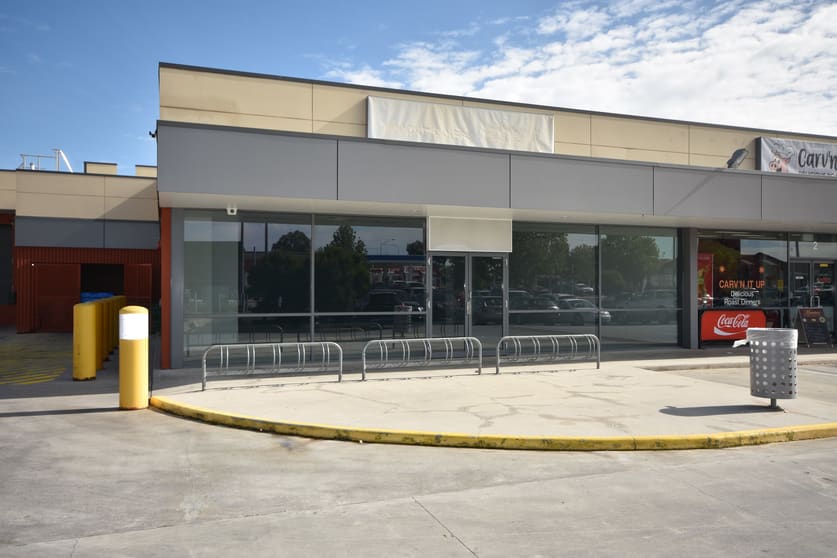 Click to view all images 1/617-621 Young Street Albury NSW 2640 - Image 1