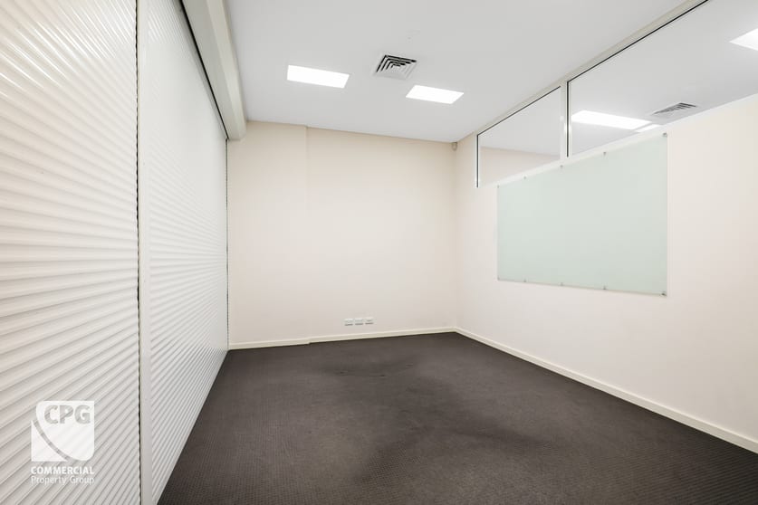 Click to view all images Shop 2/174 Belmore Road Riverwood NSW 2210 - Image 3