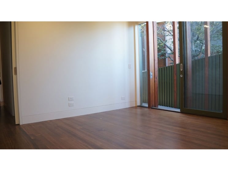 Click to view all images Clifton Hill VIC 3068 - Image 2