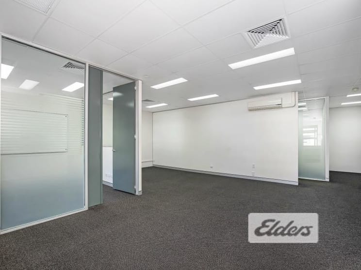 19/76 Doggett street Newstead QLD 4006 - Image 3
