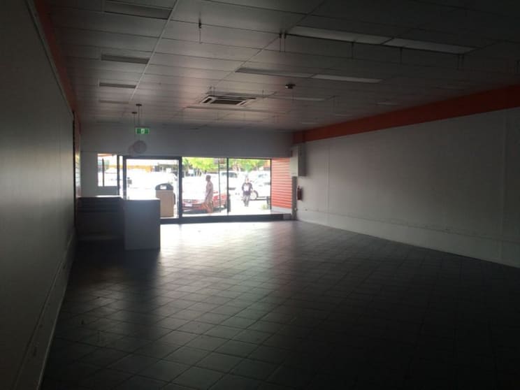 Click to view all images 67 Bourbong Street Bundaberg Central QLD 4670 - Image 3