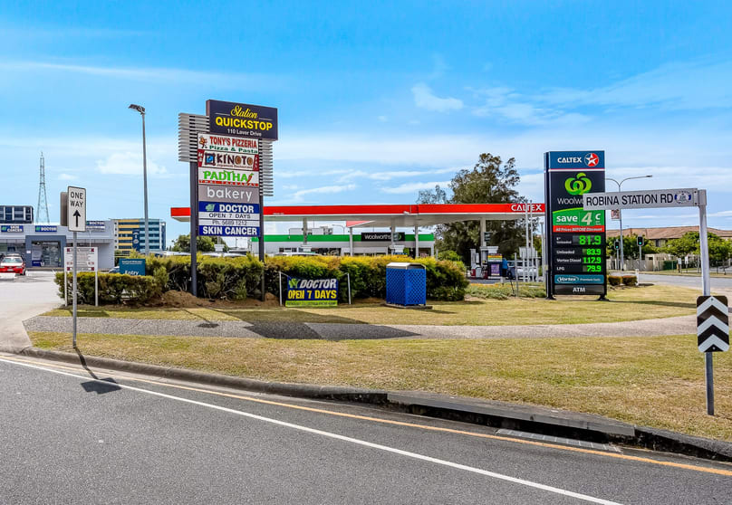 Click to view all images 110 Laver Drive Robina QLD 4226 - Image 3