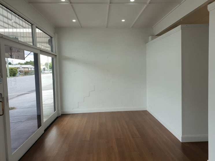 Click to view all images 76 Grange Road Eastern Heights QLD 4305 - Image 2