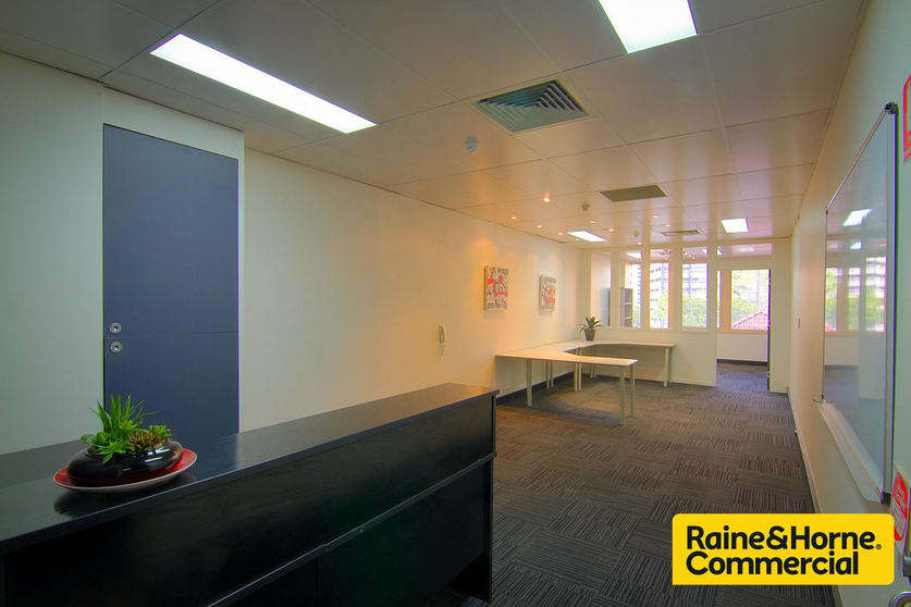 Click to view all images 19/101 Wickham Terrace Spring Hill QLD 4000 - Image 1