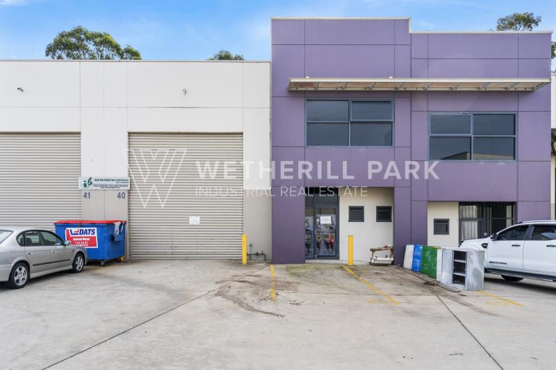 Click to view all images Smithfield NSW 2164 - Image 1