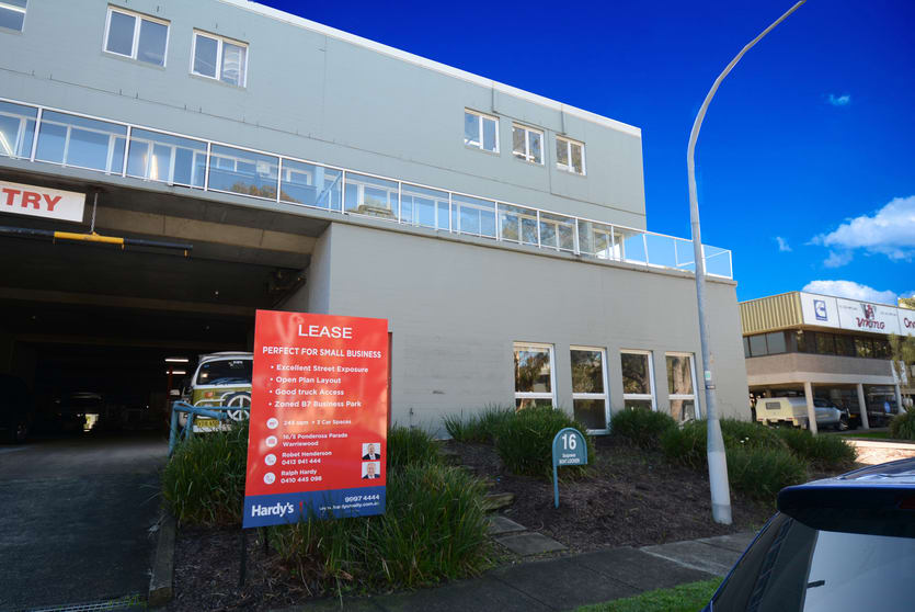 Click to view all images Warriewood NSW 2102 - Image 2