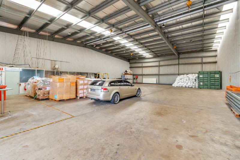 Click to view all images Unit 3/49 Naweena Road Regency Park SA 5010 - Image 3
