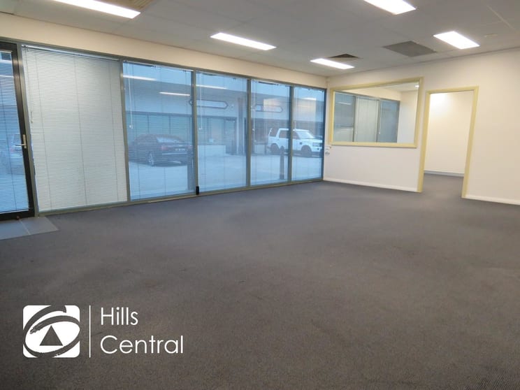 Click to view all images 22/9 Hoyle Avenue Castle Hill NSW 2154 - Image 2