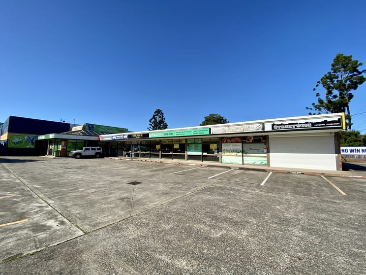 Click to view all images Unit 4/94 Wembley Road Logan Central QLD 4114 - Image 2