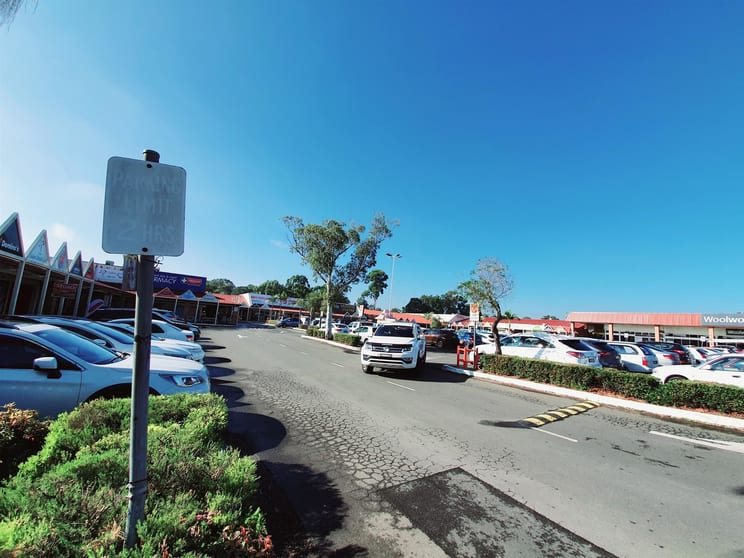 Click to view all images 31 Stockton Avenue Moorebank NSW 2170 - Image 3