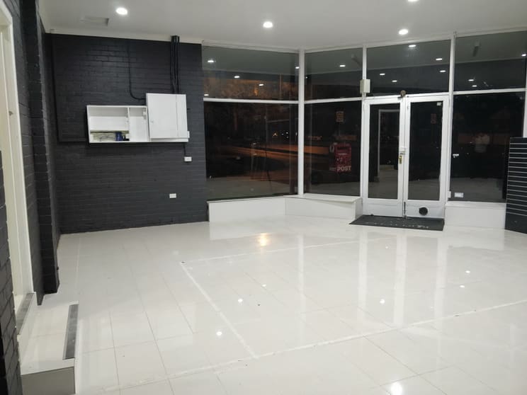 Click to view all images 886 North Road Bentleigh East VIC 3165 - Image 3