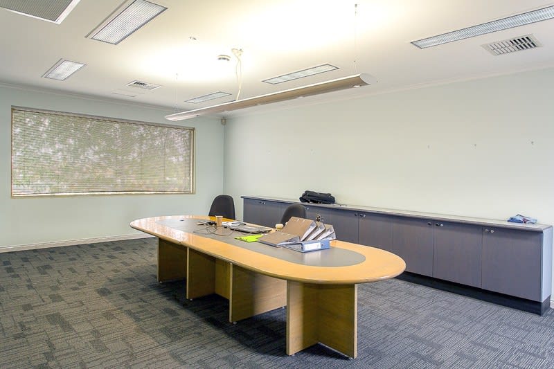 Click to view all images 89 South Road Hindmarsh SA 5007 - Image 3
