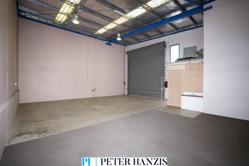 Click to view all images Unit B9/27 - 29 Fariola Street Silverwater NSW 2128 - Image 2