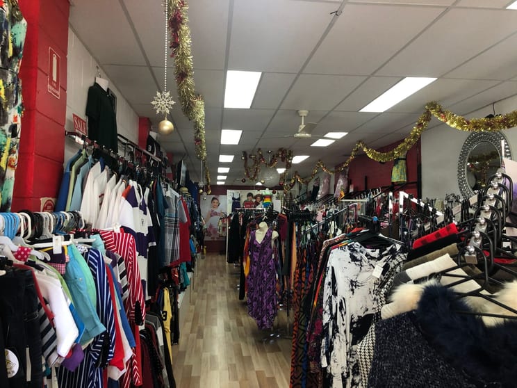 Click to view all images 54 Watton Street Werribee VIC 3030 - Image 3