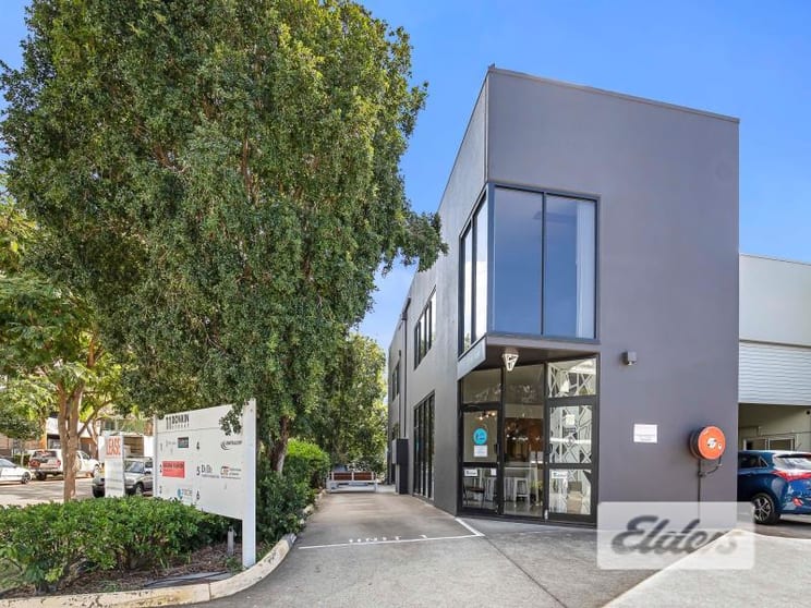 Click to view all images 1/11 Donkin Street West End QLD 4101 - Image 2