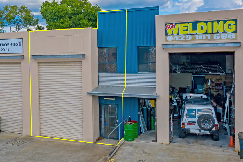 Click to view all images 11/3 Industry Place Capalaba QLD 4157 - Image 1