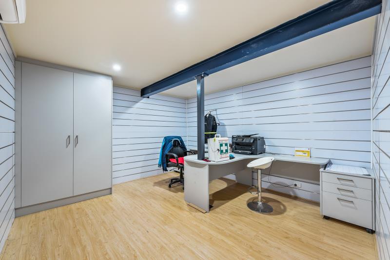 27 Burgess Road Bayswater North VIC 3153 - Image 2