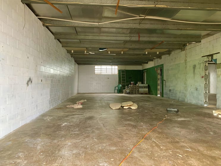 Click to view all images 3/21 Machinery Drive Tweed Heads South NSW 2486 - Image 3
