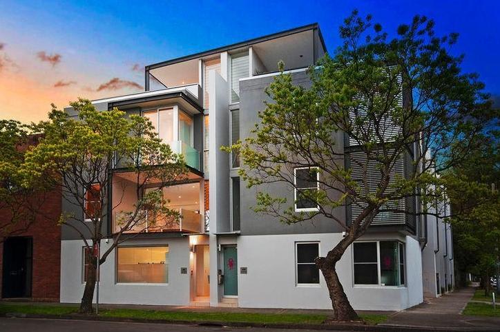 Click to view all images 46 Hansard Street Zetland NSW 2017 - Image 1