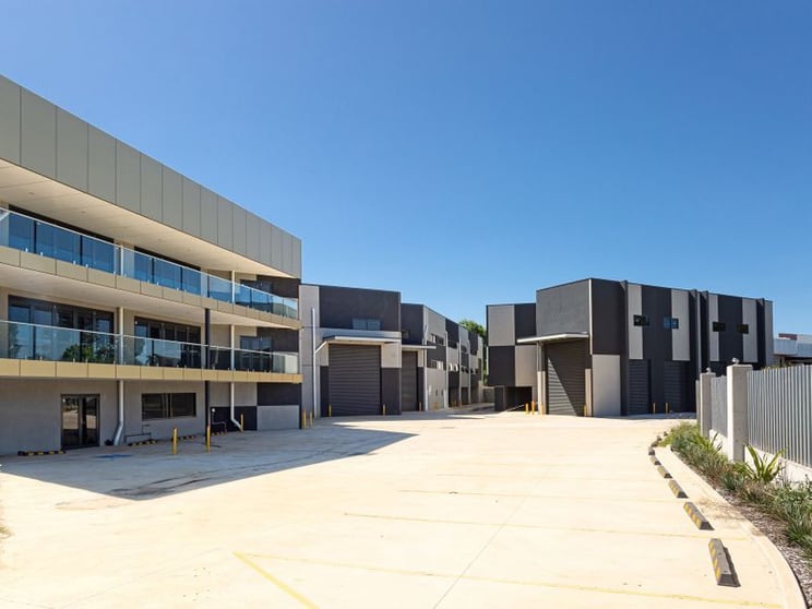 Click to view all images 1/1 Phiney Place Ingleburn NSW 2565 - Image 3