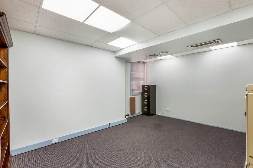 Click to view all images Suite 2B/166 Keira Street Wollongong NSW 2500 - Image 1