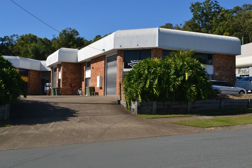 Click to view all images SHED 2/6 Ramly Dr Burleigh Heads QLD 4220 - Image 1