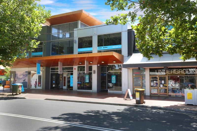 Click to view all images Shop 4/90A Watton Street Werribee VIC 3030 - Image 2
