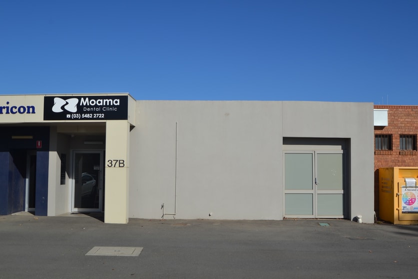 Click to view all images Moama NSW 2731 - Image 1