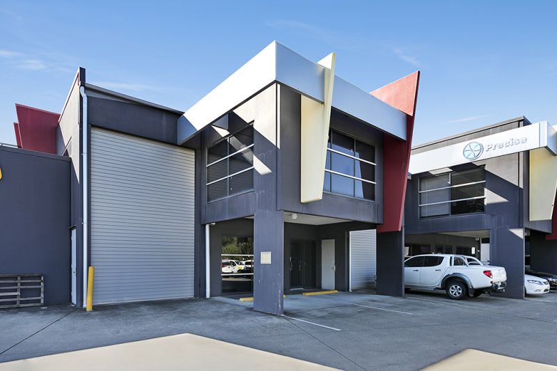 Click to view all images 2/70 Fison Avenue West Eagle Farm QLD 4009 - Image 2