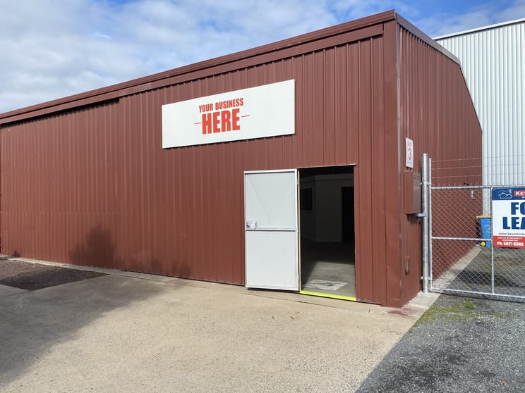 Click to view all images 3a/15 Mitchell Road Shepparton VIC 3630 - Image 1