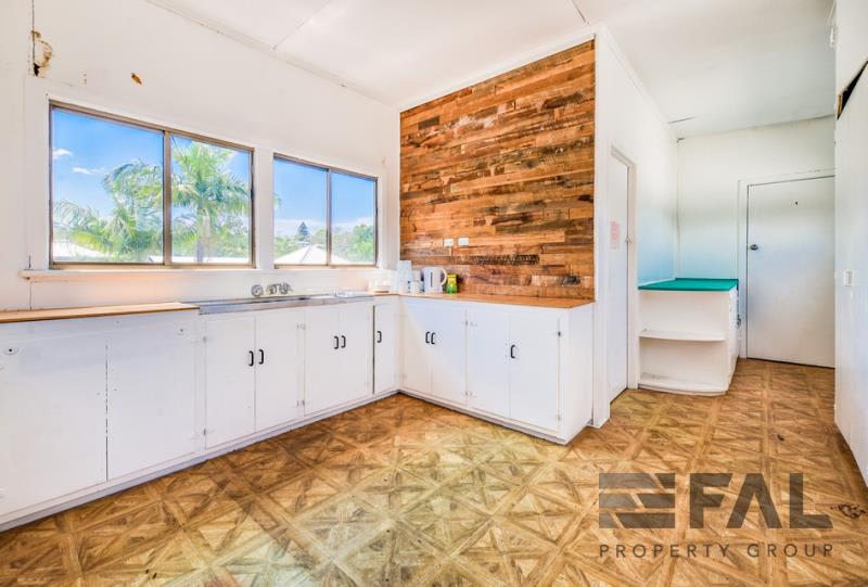 Click to view all images Suite A/31 Stevenson Street Paddington QLD 4064 - Image 3