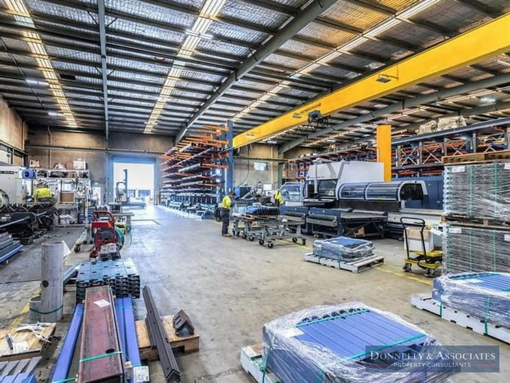 Click to view all images 16 West Link Place Richlands QLD 4077 - Image 2