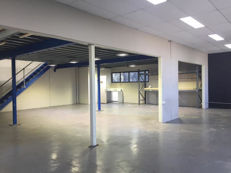Unit 1/3 Kelso Crescent Moorebank NSW 2170 - Image 2