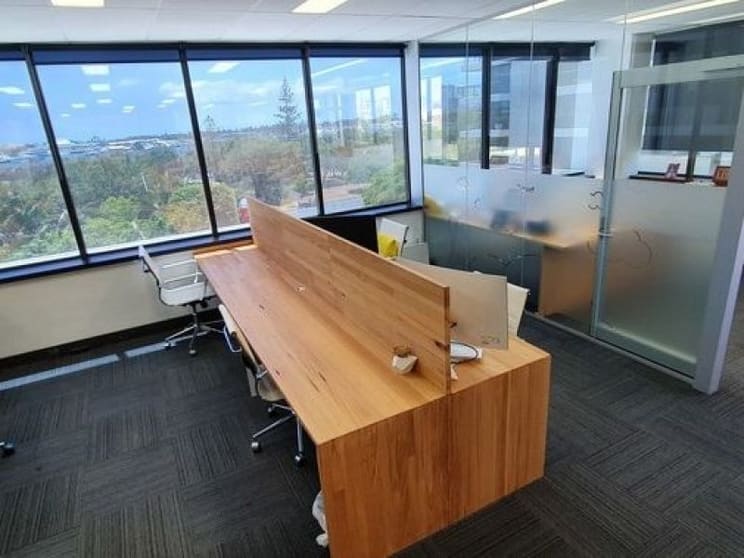 Click to view all images Level 4/12-14 Marine Parade Southport QLD 4215 - Image 1
