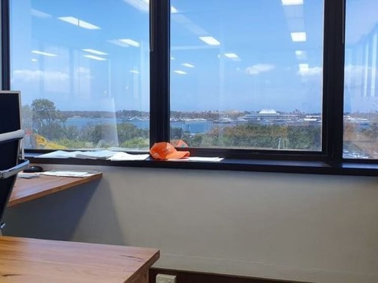 Click to view all images Level 4/12-14 Marine Parade Southport QLD 4215 - Image 2