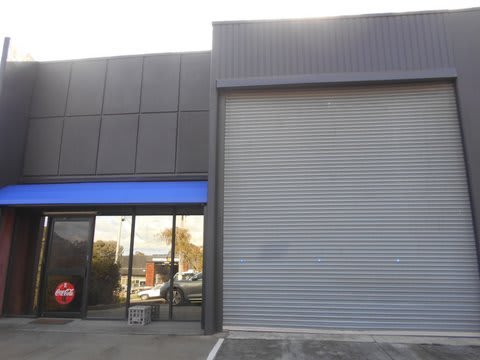 Click to view all images 1/22 London Drive Bayswater VIC 3153 - Image 2