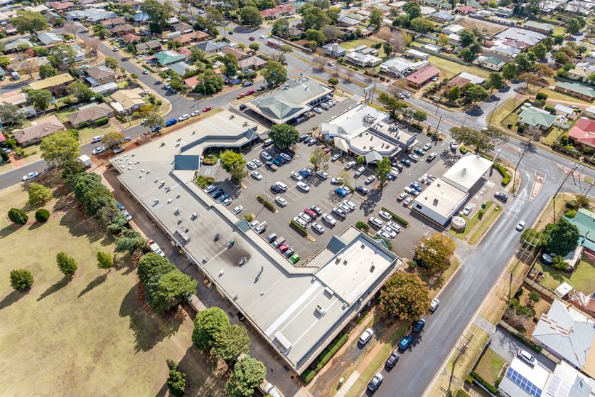 Click to view all images 238 Taylor Street - Shop N Newtown QLD 4305 - Image 1