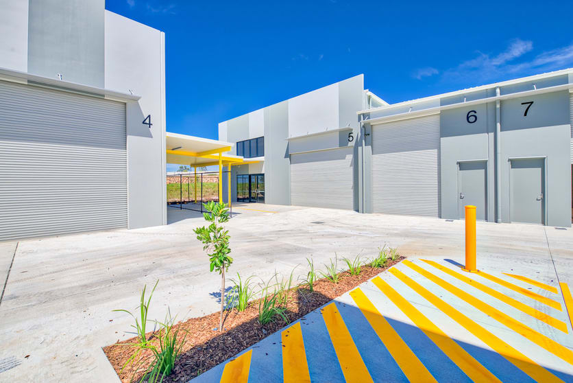 Click to view all images 5/88 Flinders Parade North Lakes QLD 4509 - Image 2