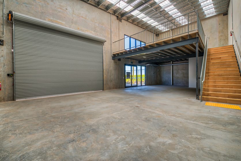 Click to view all images 5/88 Flinders Parade North Lakes QLD 4509 - Image 3