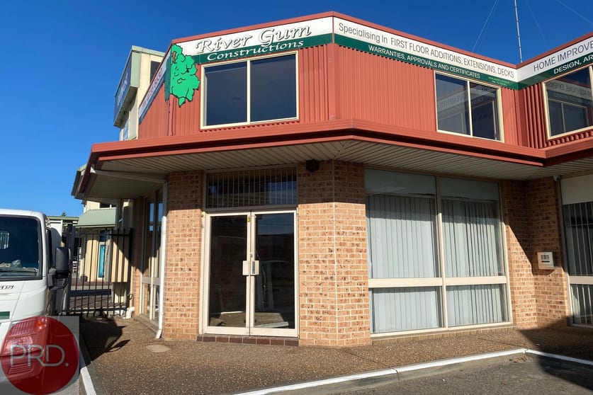 Click to view all images Unit 3/129 Russell Street Emu Plains NSW 2750 - Image 2