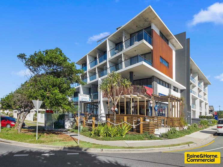 Click to view all images 1 McCulloch Avenue Margate QLD 4019 - Image 2