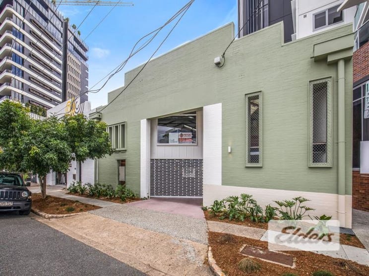 Click to view all images 40 Wyandra Street Newstead QLD 4006 - Image 1