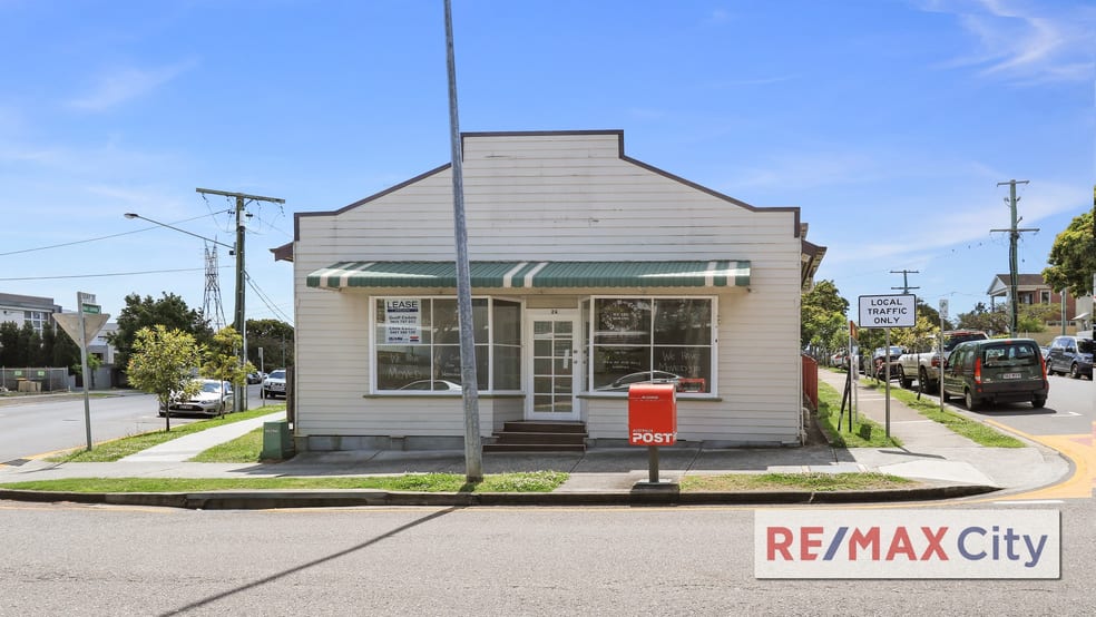 Click to view all images 24 Oxford Street Bulimba QLD 4171 - Image 2
