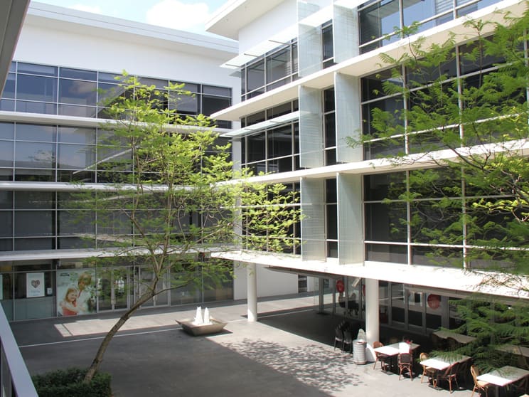 Click to view all images 2.18/4 Hyde Parade Campbelltown NSW 2560 - Image 3