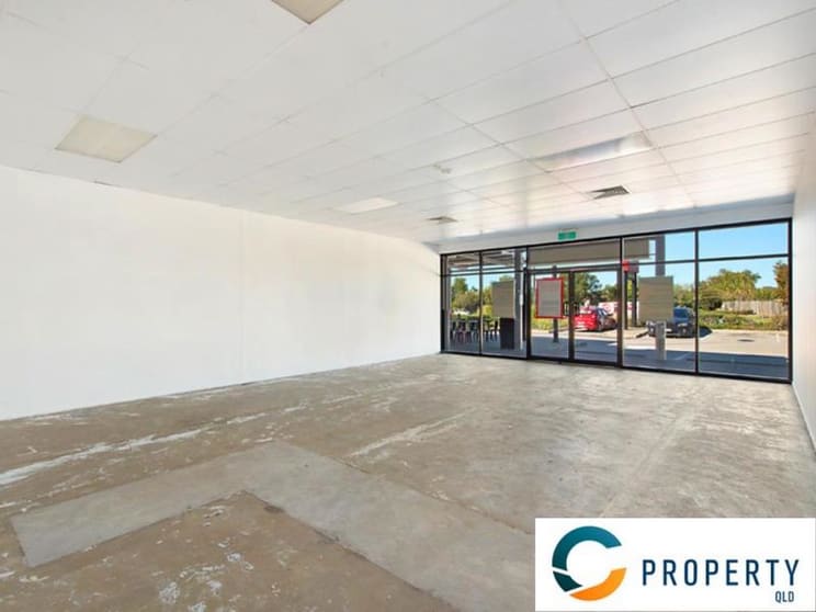 Click to view all images 31 - 35 Golden Wattle Drive Narangba QLD 4504 - Image 2