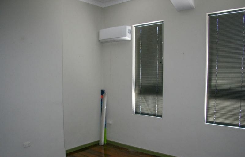Click to view all images Unit 2/4 Stirling Street Bunbury WA 6230 - Image 3