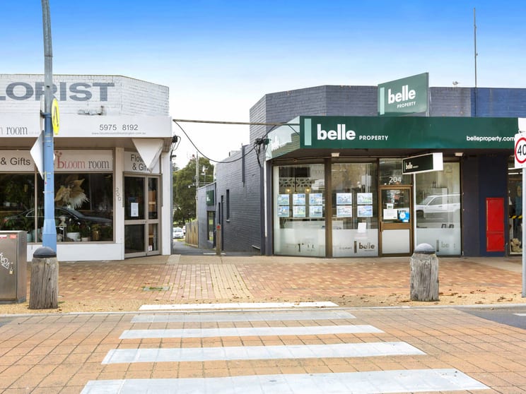 Click to view all images 202 Main Street Mornington VIC 3931 - Image 2