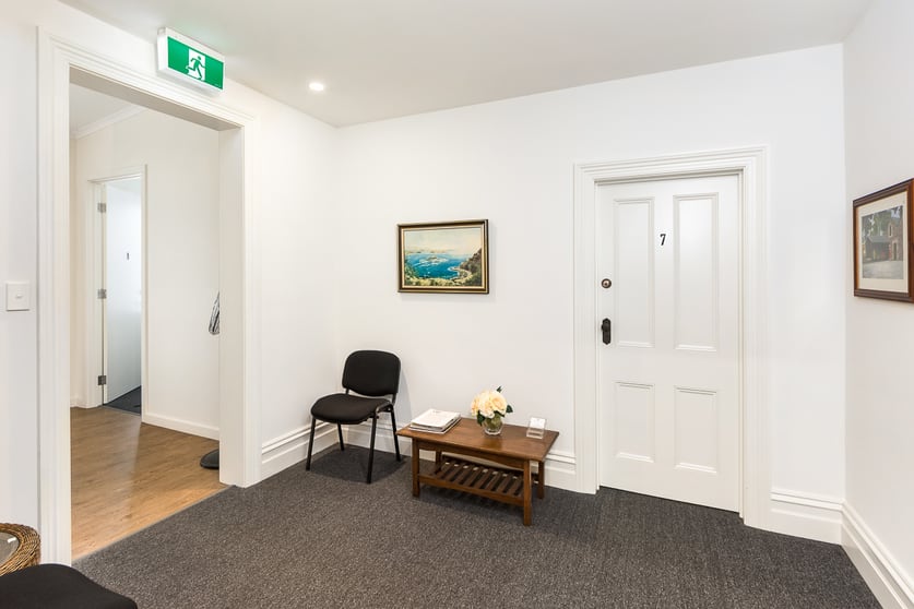 Click to view all images 51 Torrens Street Victor Harbor SA 5211 - Image 2
